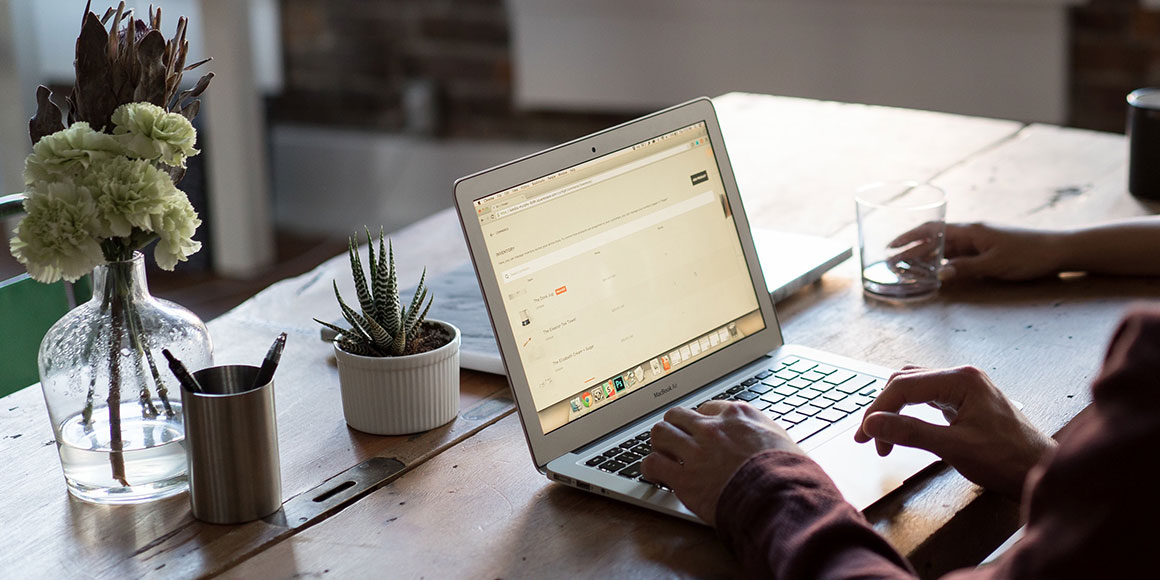 When to register your dot com